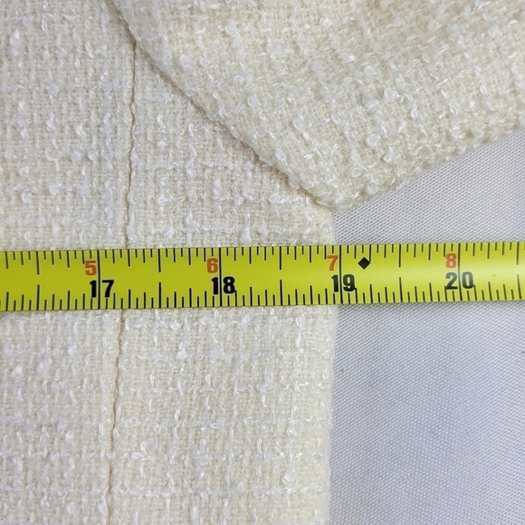 Talbots Blazer Size 8 Cream Wool Blend Nubby Pockets 3/4 Sleeve 6 Button Lined - Picture 10 of 12